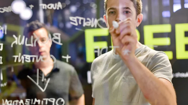 Nowoczesne strategie marketingowe w reklamie internetowej